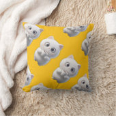 beautiful cat Throw Pillows クッション (ブランケット)