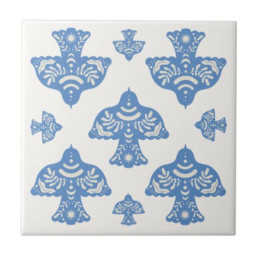 Beautiful classic folk art birds cream white Blue タイル (正面)