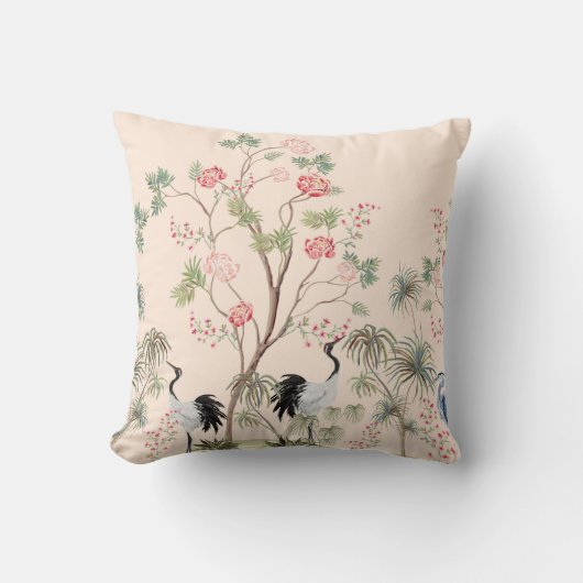 Beautiful exotic chinoiserie wallpaper. Hand drawn クッション (正面)