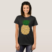 Beautiful floral pineapple men and women Hawaiian  Tシャツ (正面フル)