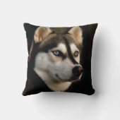 Beautiful Husky Throw Pillow クッション (裏面)