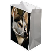 Beautiful Husky Throw Pillow ミディアムペーパーバッグ (裏面アングル)