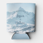 Beautiful Mountain Photography Winter Wedding 缶クーラー (正面)