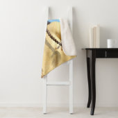 Beautiful Native American Woman Indigenous Outfit シェルパブランケット (インサイチュ)