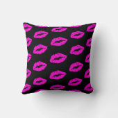 Beautiful Playful Pink Lipstick Kiss Isolated クッション (裏面)