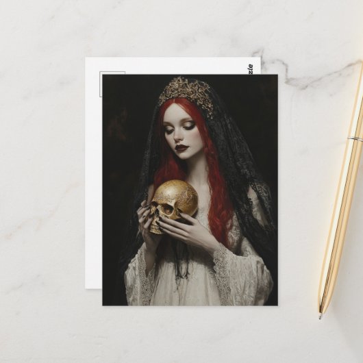 Beautiful Red Haired Woman With a Skull ポストカード (正面/裏面インサイチュ)