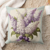 Beautiful spring lilacs クッション (ブランケット)