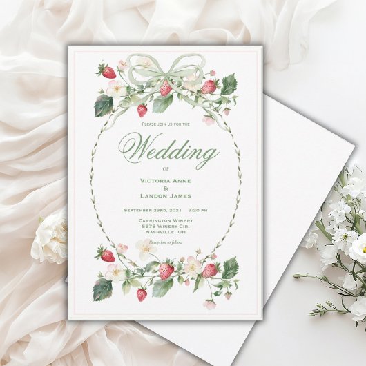 Beautiful Strawberries Elegant Wedding Invitation 招待状