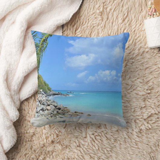 Beautiful Turquoise Tropical Beach クッション (ブランケット)