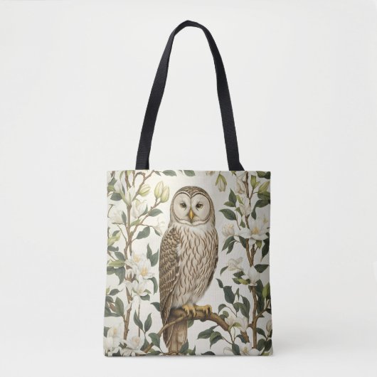 Beautiful Ural Owl And Magnolia Blossoms トートバッグ (正面)