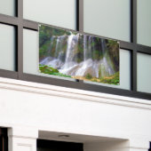 Beautiful waterfall in Cuba.  横断幕 (ビルの外側)