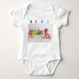 Bebe Tシャツ