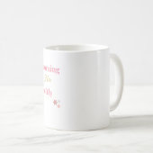 Becoming Her Softly | 女性のセルフラブマグ コーヒーマグカップ (正面右)
