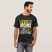 Beeの引用文を保減らす Tシャツ (正面フル)