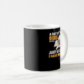 Bee Beekeeper Honey Bee Beekeeper Quote A Day With コーヒーマグカップ (正面右)