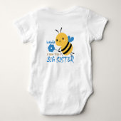 Bee Big Sister Pregnancy Announcement Toddler ベビーボディスーツ (裏面)
