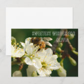 Bee & Blossom | Personalized Name Greeting Car エンクロージャーカード (正面/裏面)