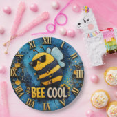 Bee Cool Funny Bee ペーパープレート (パーティー)