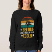 Bee Dad Beekeeper Apiary Honey Beekeeping Graphic スウェットシャツ (正面)
