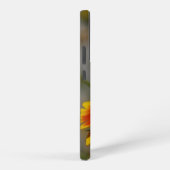 Bee foraging on a flower samsung galaxyケース (右側面)