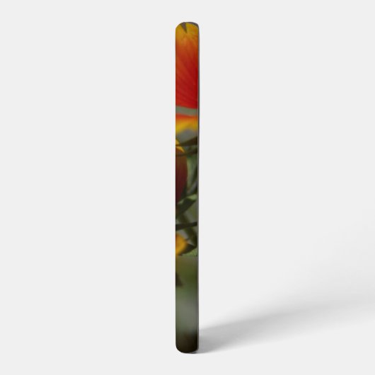 Bee foraging on a flower samsung galaxyケース (左側面)