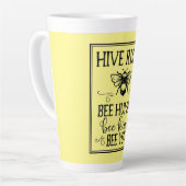 Bee Hive Rulesワードアート カフェラテマグ (左アングル)