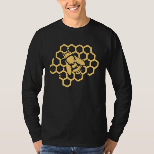 Bee Honeycomb  Beekeeping Beekeeper Bees Tシャツ (正面)