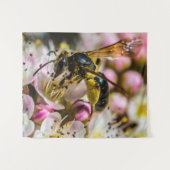 Bee In The Neighborhood 50 x 60 Tapestry タペストリー (正面(横))