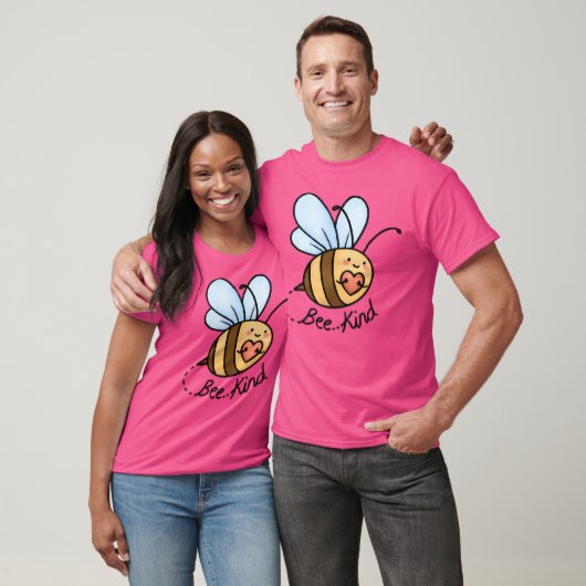Bee Kind - Quest Be Kind Tシャツ (ユニセックス)