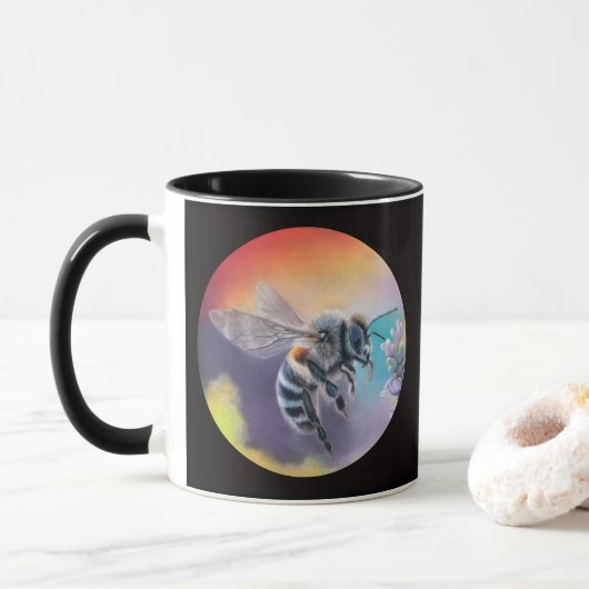 Bee mug. Beautiful colourful bumblebee  マグカップ (ドーナツ)