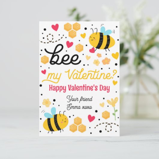 Bee My Valentine Cute Bee Valentine Classroomカード 招待状 (スタンド正面)