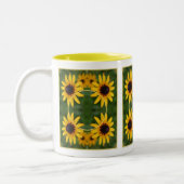 Bee On Black Eed Susan Flowerあなたの写真を追加 ツートーンマグカップ (左)