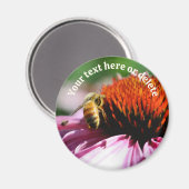 Bee On Echinacea Flower Personalized マグネット (正面/裏面)