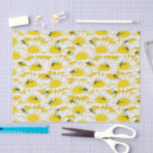 Bee on Flowerティッシュペーパー – 黄色の背景 薄葉紙 (クラフト)