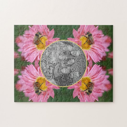 Bee On Pinkデイジー花枠あなたの写真を追加 ジグソーパズル (横)