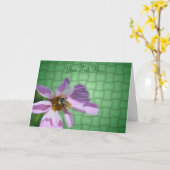 Bee On Pink Cosmosフラワー自然フォトカード カード (黄色い花)