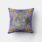 Bee On Purple Flowers自然フレーム写真を追加 クッション (裏面)