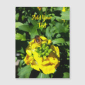 Bee on Yellow Flowers (正面)