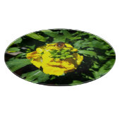Bee on Yellow Flowers カッティングボード (角)