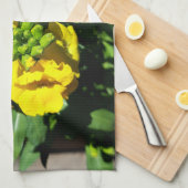 Bee on Yellow Flowers キッチンタオル (四つ折り)