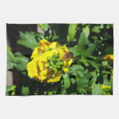 Bee on Yellow Flowers キッチンタオル (横)