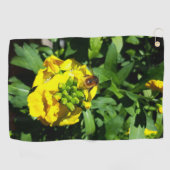 Bee on Yellow Flowers ゴルフタオル (横)