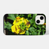 Bee on Yellow Flowers iPhoneケース (裏面横)