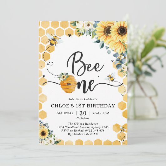 Bee One Honey Bee 1st Birthday Invitation 招待状 (スタンド正面)
