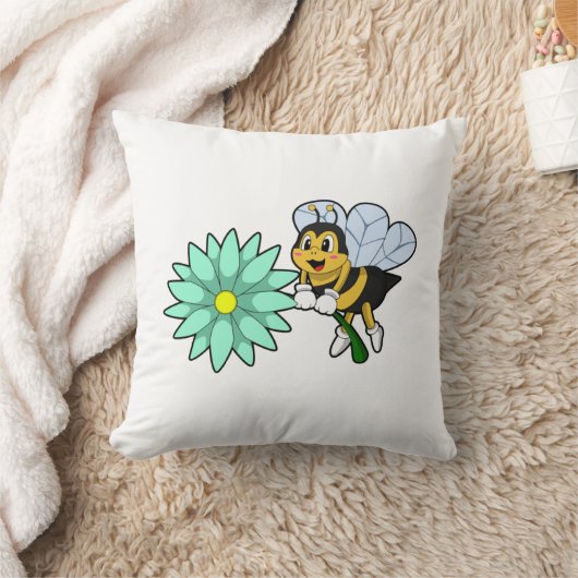 Bee with Flower.PNG クッション (ブランケット)