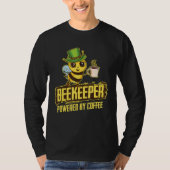 Beekeeper Powered Coffee St Patrick Bee Beekeeping Tシャツ (正面)