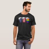 Beer American Flag Drinking Gay Pride Lesbian LGBT Tシャツ (正面フル)
