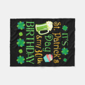 Beer Cake &amp; Shamrocks It's St Patrick Day &amp フリースブランケット (正面(横))