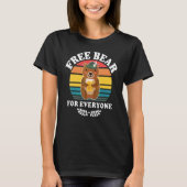 Beer Drinking Drinking Drinking Beer Drinker Bear  Tシャツ (正面)