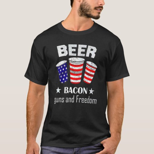 Beer Freedom American Flag 4 Of 7月Men M Tシャツ (正面)